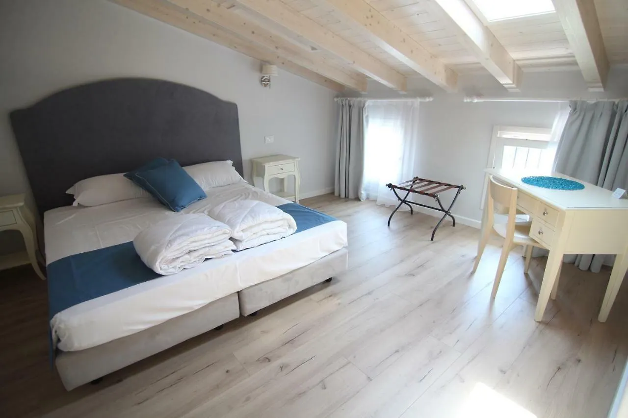 Maison d'hôtes Spagnoi Rooms Castelnuovo del Garda Italie